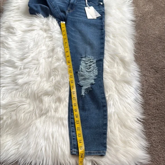 NWT Good American Good Waist Crop Denim Jeans in Size 0/25 - Picture 7 of 9